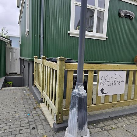 Old Charm Apartment - Keflavik Downtown Exterior photo