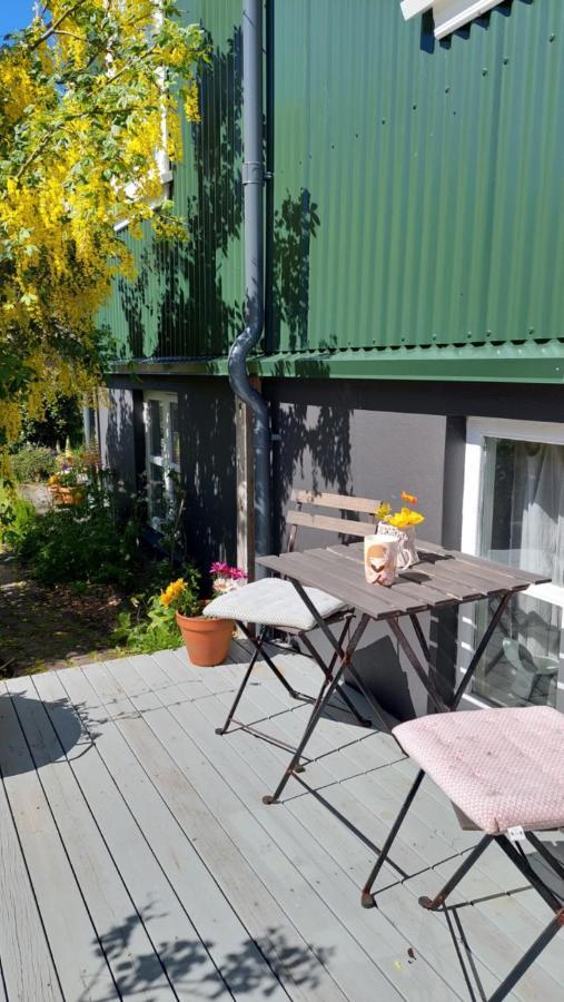 Old Charm Apartment - Keflavik Downtown Exterior photo