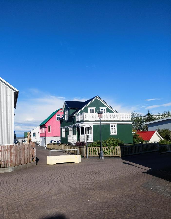 Old Charm Apartment - Keflavik Downtown Exterior photo